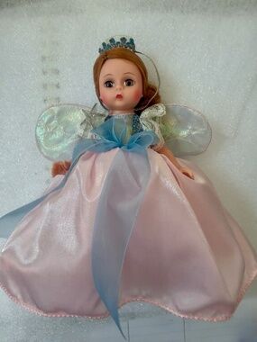 1995 Vintage Madame Alexander Tooth Fairy 10391 - Red Hair with special stand